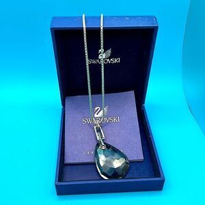 Swarovski Parallele Satin Long Crystal Pendant W/ Box & Sterling Silver Chain
